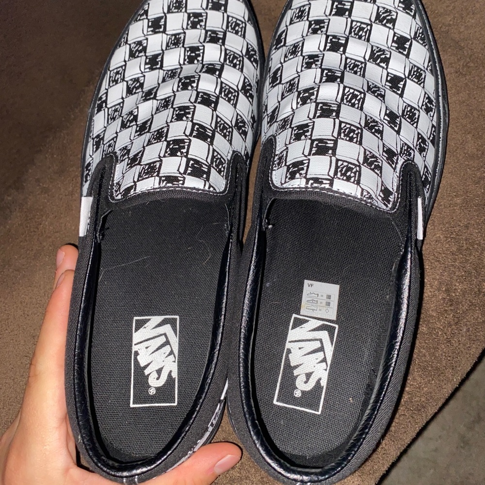 Men’s slip on vans size 10